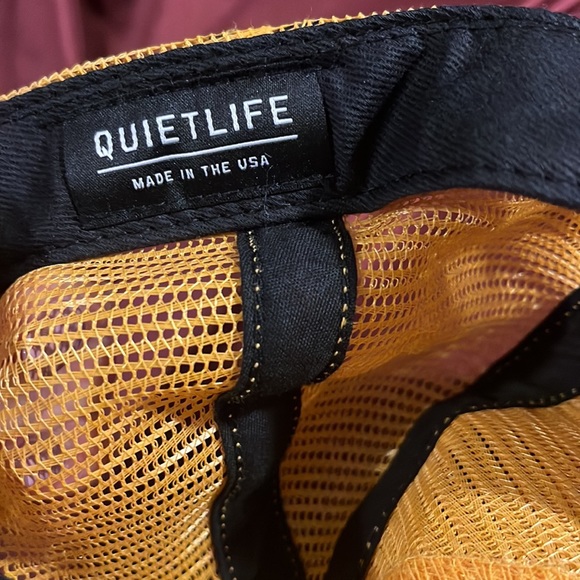 Quiet life SnapBack - Picture 3 of 3